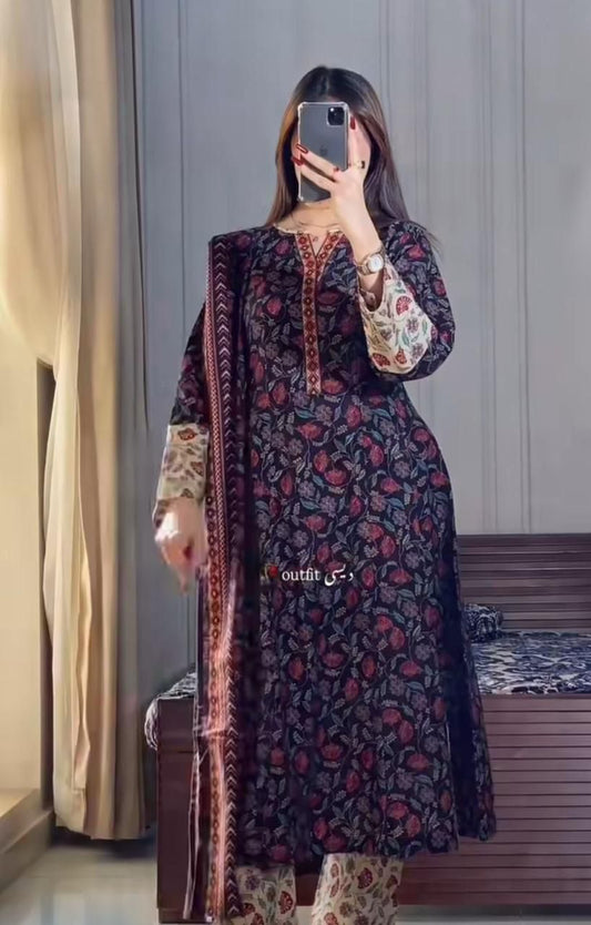 Buy Bin Saeed Lawn Collection 2026 | Printed 3PC Lawn Suit Online Pakistan